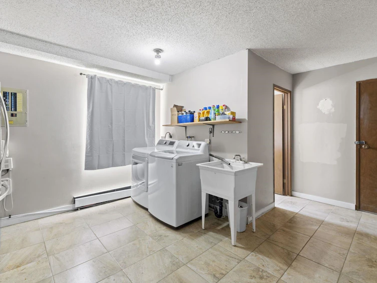 2001 St George Street, Port Moody, BC, V3H 2E7 - 19