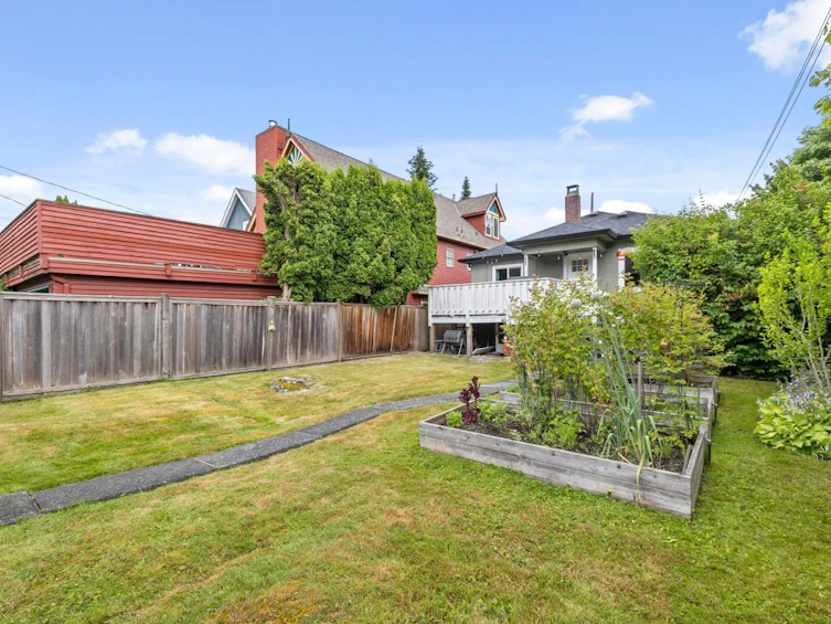 3206 W 7th Avenue, Vancouver, BC, V6K 2A2 - 24