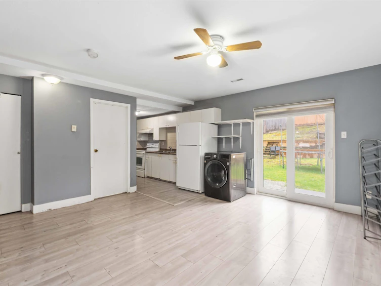2706 Mitchell Street, Abbotsford, BC, V2T 5G4 - 27