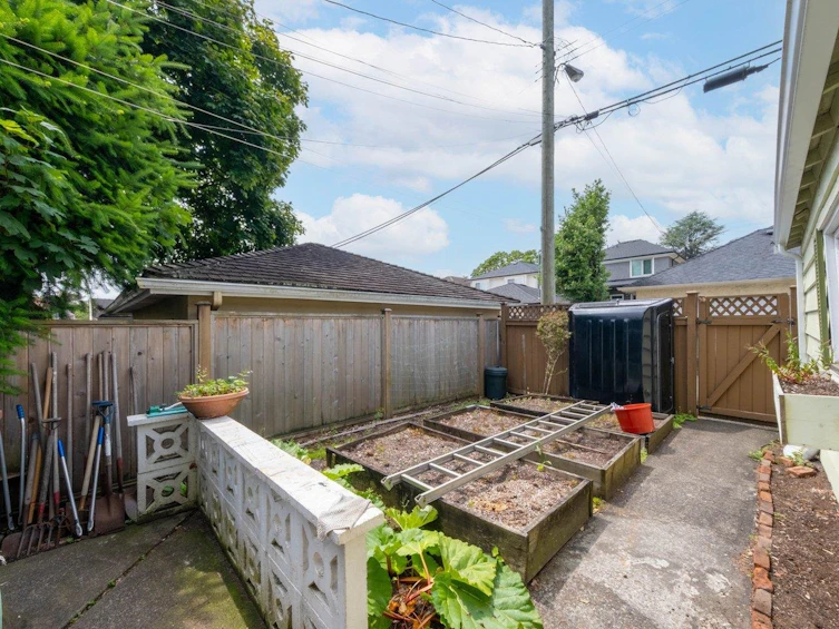 7891 Selkirk Street, Vancouver, BC, V6P 4H5 - 37