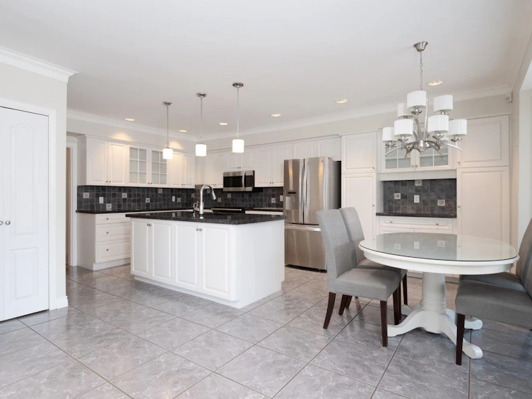 7891 Selkirk Street, Vancouver, BC, V6P 4H5 - 16