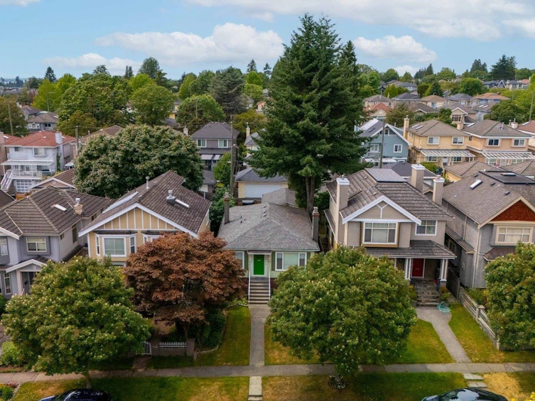 7891 Selkirk Street, Vancouver, BC, V6P 4H5 - 40