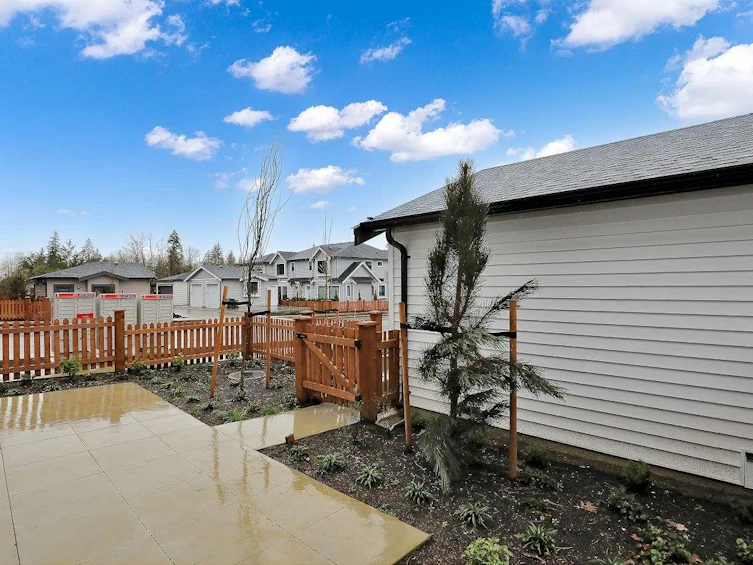 20515 74b Avenue, Langley, BC, V2Y 1V5 - 34