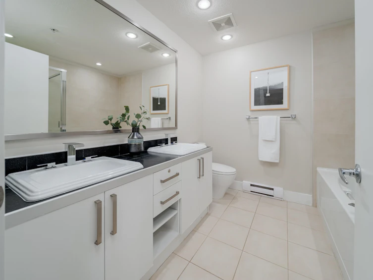 101-5779 Birney Avenue, Vancouver, BC, V6S 0A3 - 5