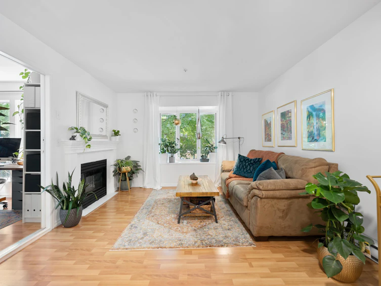 207-2133 Dundas Street, Vancouver, BC, V5L 1J7 - 4