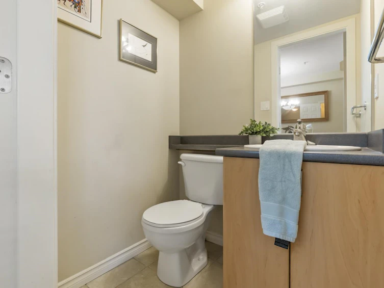 17-14855 100 Avenue, Surrey, BC, V3R 2W1 - 13