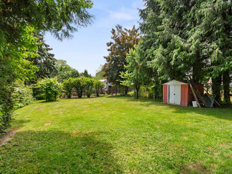 45728 Henderson Avenue, Chilliwack, BC, V2P 2Y3 - 23