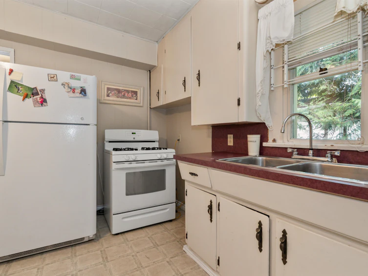 45728 Henderson Avenue, Chilliwack, BC, V2P 2Y3 - 16