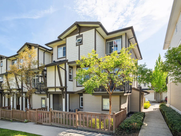 84-19433 68 Avenue, Surrey, BC, V4N 6M8