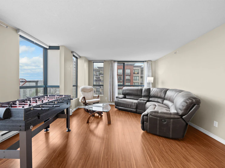 PH05-838 Agnes Street, New Westminster, BC, V3M 6R3 - 3