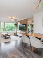 310 200 Klahanie Drive