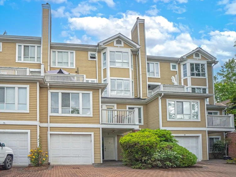 18-2658 Morningstar Crescent, Vancouver, BC, V5S 4P4