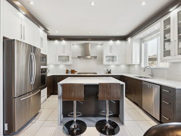 6855 206 Street, Langley, BC, V2Y 1R2 - 9