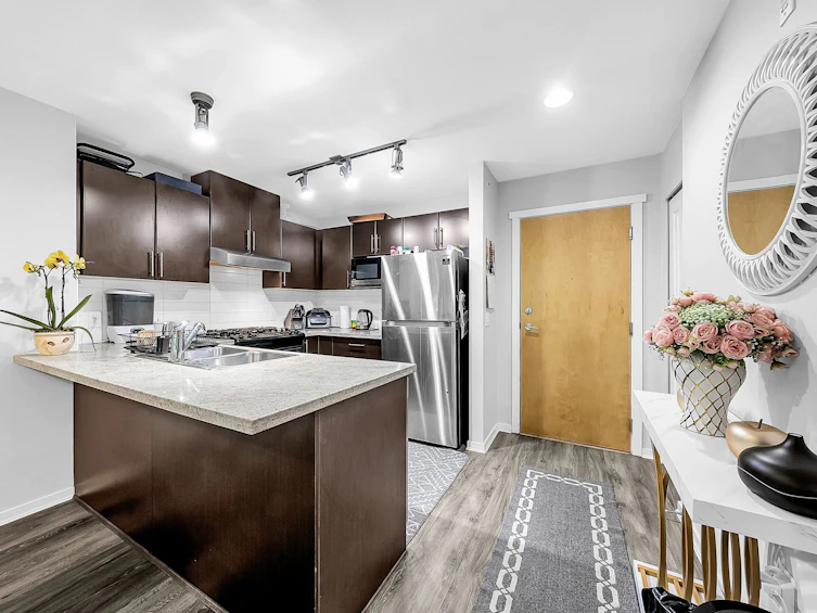 422-700 Klahanie Drive, Port Moody, BC, V3H 5L3 - 11