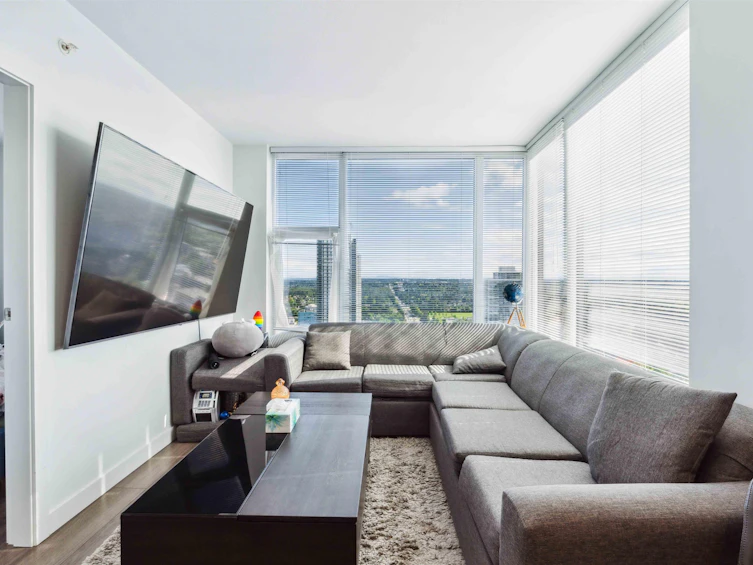2703-13615 Fraser Highway, Surrey, BC, V3T 0P7 - 9