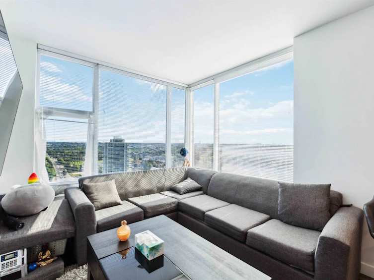2703-13615 Fraser Highway, Surrey, BC, V3T 0P7 - 8