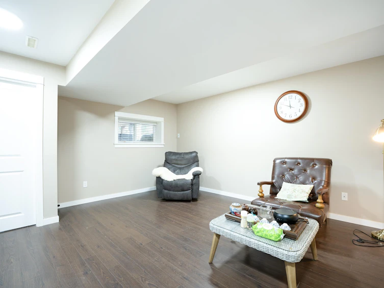 3271 Chartwell Green, Coquitlam, BC, V3E 3M9 - 31