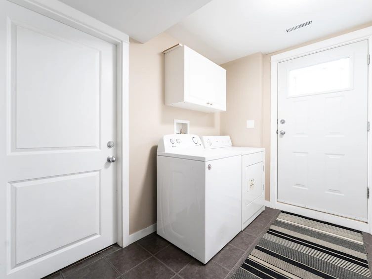 3271 Chartwell Green, Coquitlam, BC, V3E 3M9 - 35