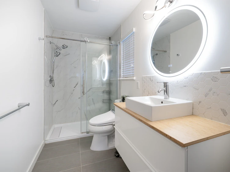 3271 Chartwell Green, Coquitlam, BC, V3E 3M9 - 22