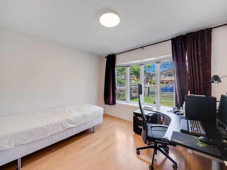 3534 E 25th Avenue, Vancouver, BC, V5R 1K2 - 32