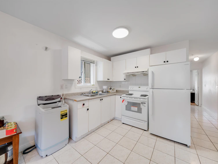 3534 E 25th Avenue, Vancouver, BC, V5R 1K2 - 30
