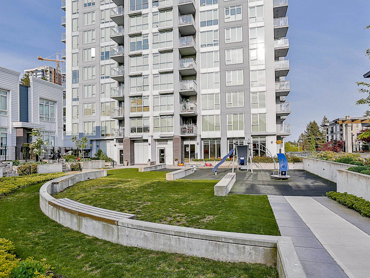 607-13325 102a Avenue, Surrey, BC, V3T 0J5 - 35