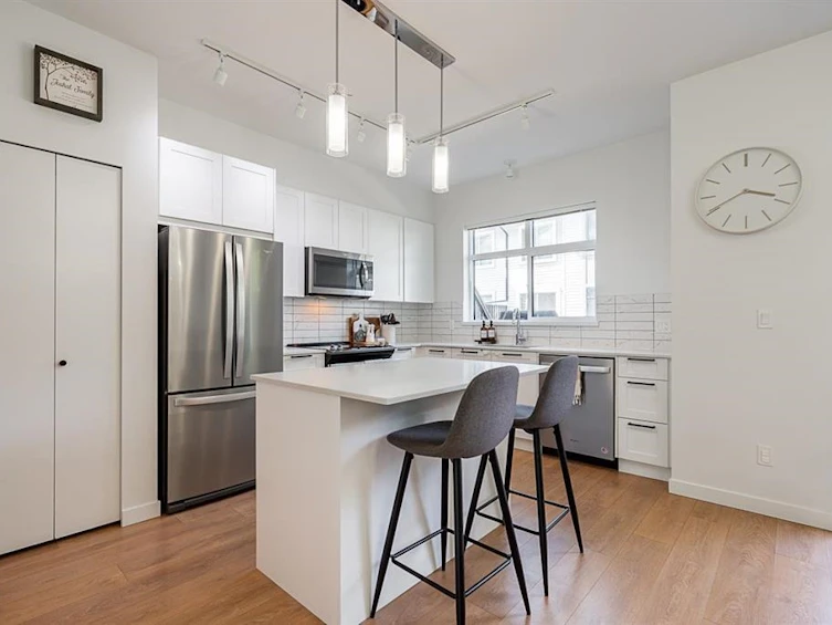 #1803-18505 Laurensen Place, Surrey, BC, V4N 6R7 - 4