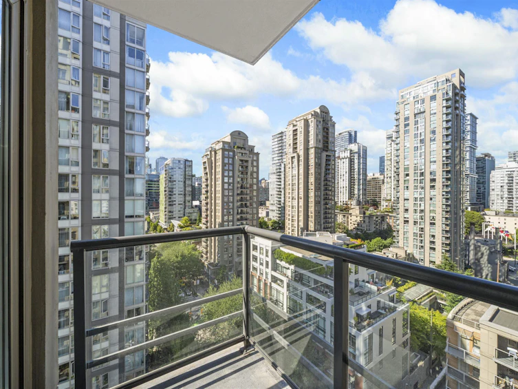 1602-1001 Homer Street, Vancouver, BC, V6B 1M9 - 21