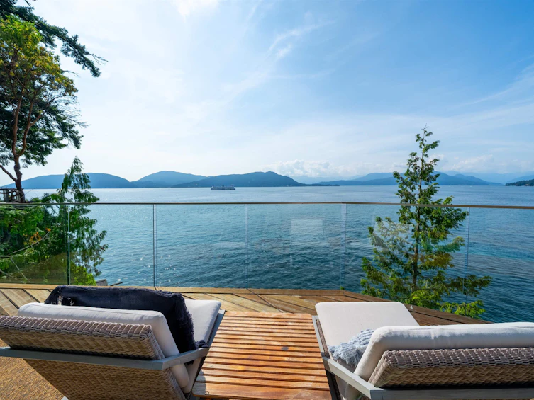 8275 Pasco Road, West Vancouver, BC, V7W 2T5 - 5