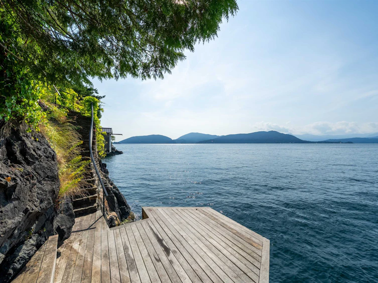 8275 Pasco Road, West Vancouver, BC, V7W 2T5 - 34