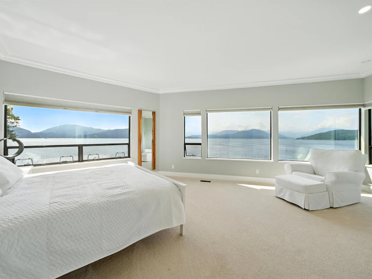 8275 Pasco Road, West Vancouver, BC, V7W 2T5 - 21