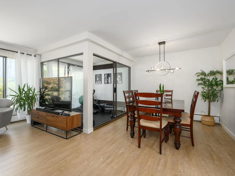 206-1437 Foster Street, Surrey, BC, V4B 3X6 - 7