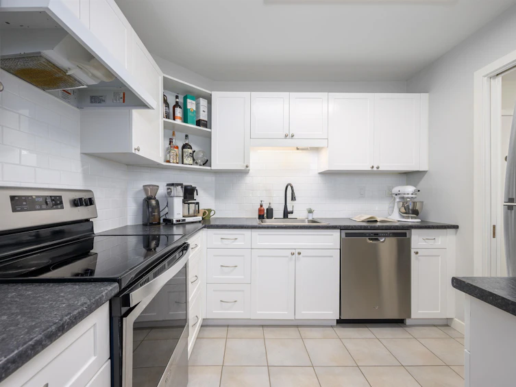 206-1437 Foster Street, Surrey, BC, V4B 3X6 - 16