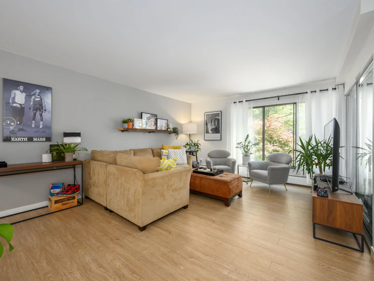206-1437 Foster Street, Surrey, BC, V4B 3X6 - 4