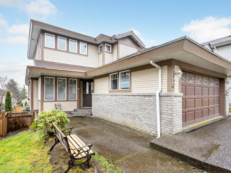 2986 Pinetree Close, Coquitlam, BC, V3E 2Z5 - 3