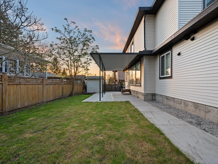13816 Brentwood Crescent, Surrey, BC, V3R 5L8 - 36