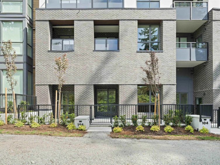 105-6585 195a Street, Surrey, BC, V4N 6Y9 - 28