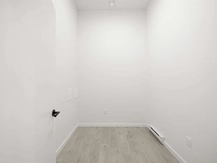 105-6585 195a Street, Surrey, BC, V4N 6Y9 - 19