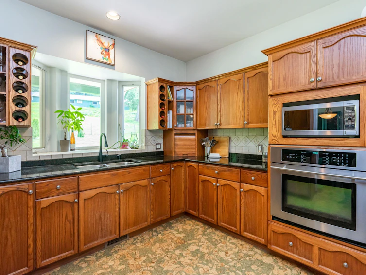 42160 Majuba Hill Road, Chilliwack, BC, V2R 5H2 - 13