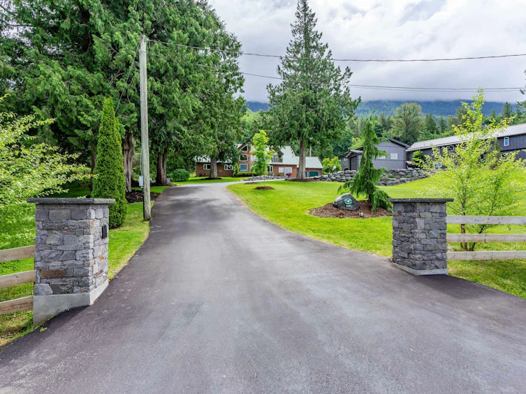 42160 Majuba Hill Road, Chilliwack, BC, V2R 5H2 - 7