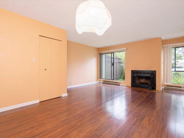 22-230 W 14th Street, North Vancouver, BC, V7M 1P3 - 4