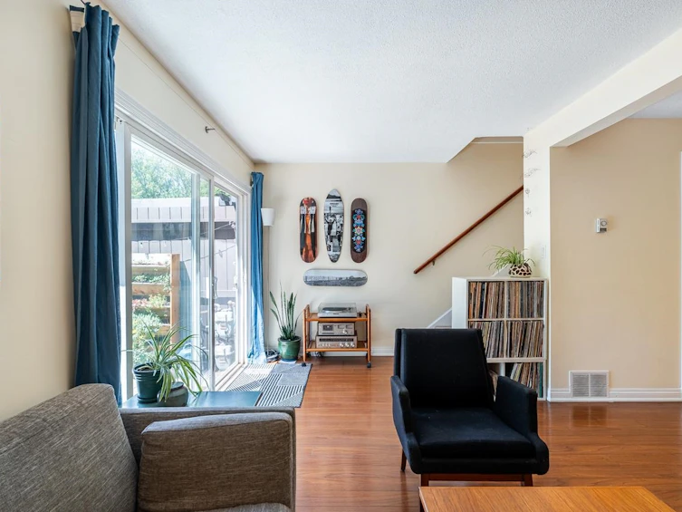 3349 Ganymede Drive, Burnaby, BC, V3J 1A5 - 11