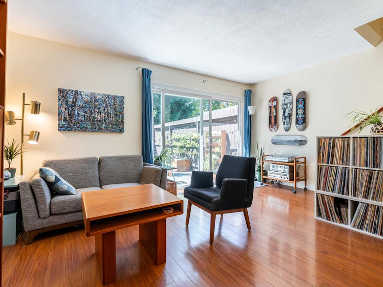 3349 Ganymede Drive, Burnaby, BC, V3J 1A5 - 10