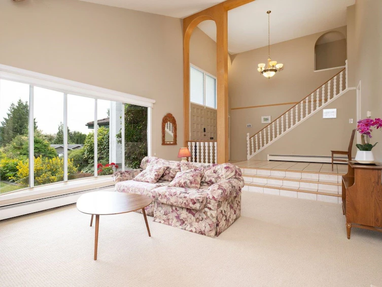 375 Fairway Drive, North Vancouver, BC, V7G 1L4 - 5