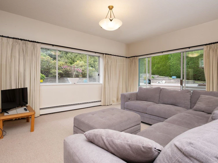 375 Fairway Drive, North Vancouver, BC, V7G 1L4 - 15