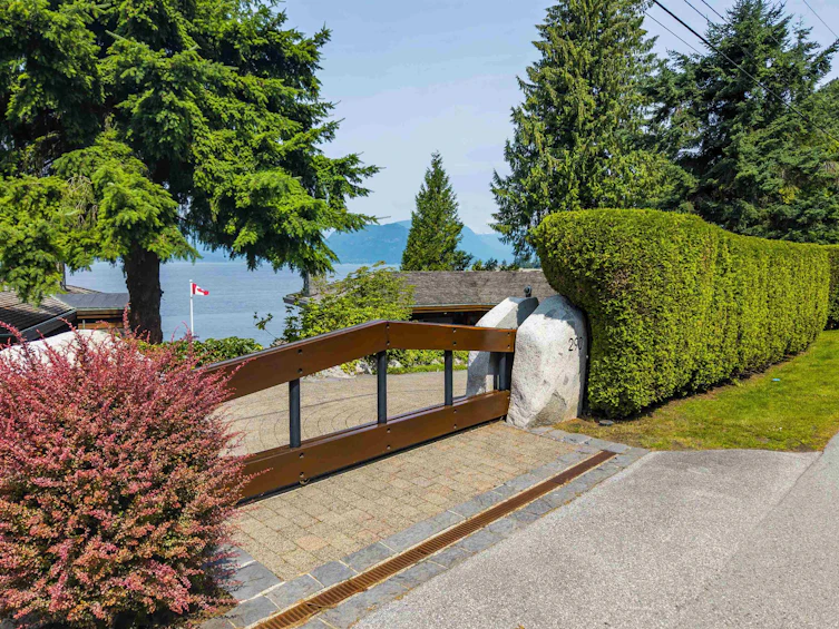 290 Lions Bay Avenue, West Vancouver, BC, V0N 2E0 - 5