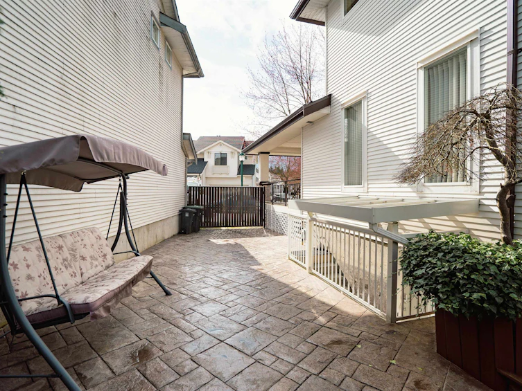 11876 Springdale Drive, Pitt Meadows, BC, V3Y 2S6 - 17