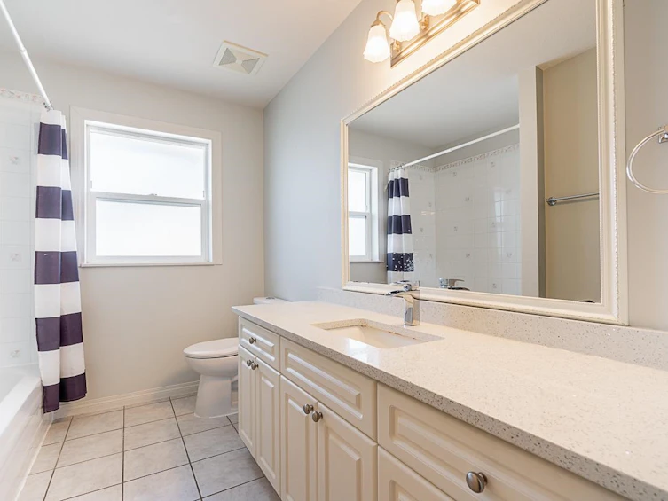 8464 Doerksen Drive, Mission, BC, V2V 7C4 - 24