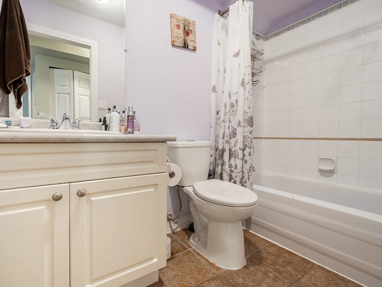 8464 Doerksen Drive, Mission, BC, V2V 7C4 - 35