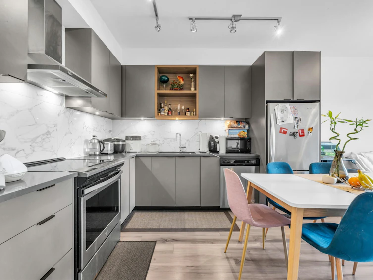 PH47-5355 Lane Street, Burnaby, BC, V5H 0H1